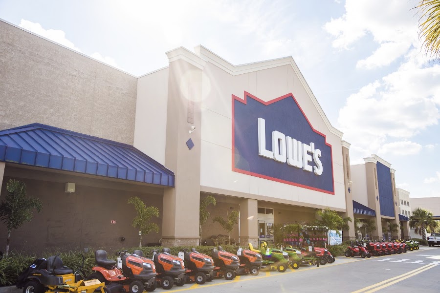 Lowe's Home Improvement — Florence — photo 2 of 3 (via Google Business Profile)